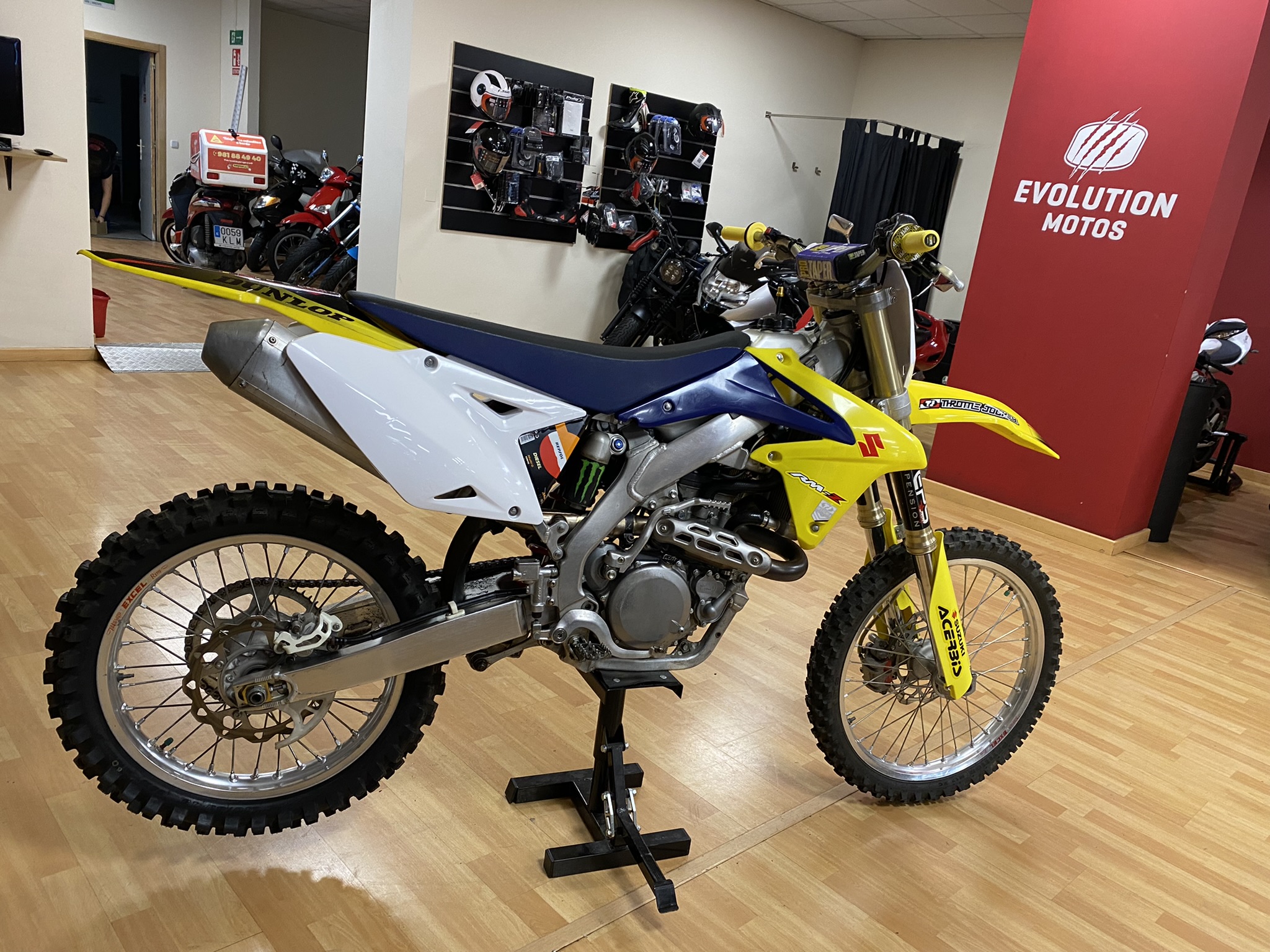 SUZUKI RM-Z 450 K8