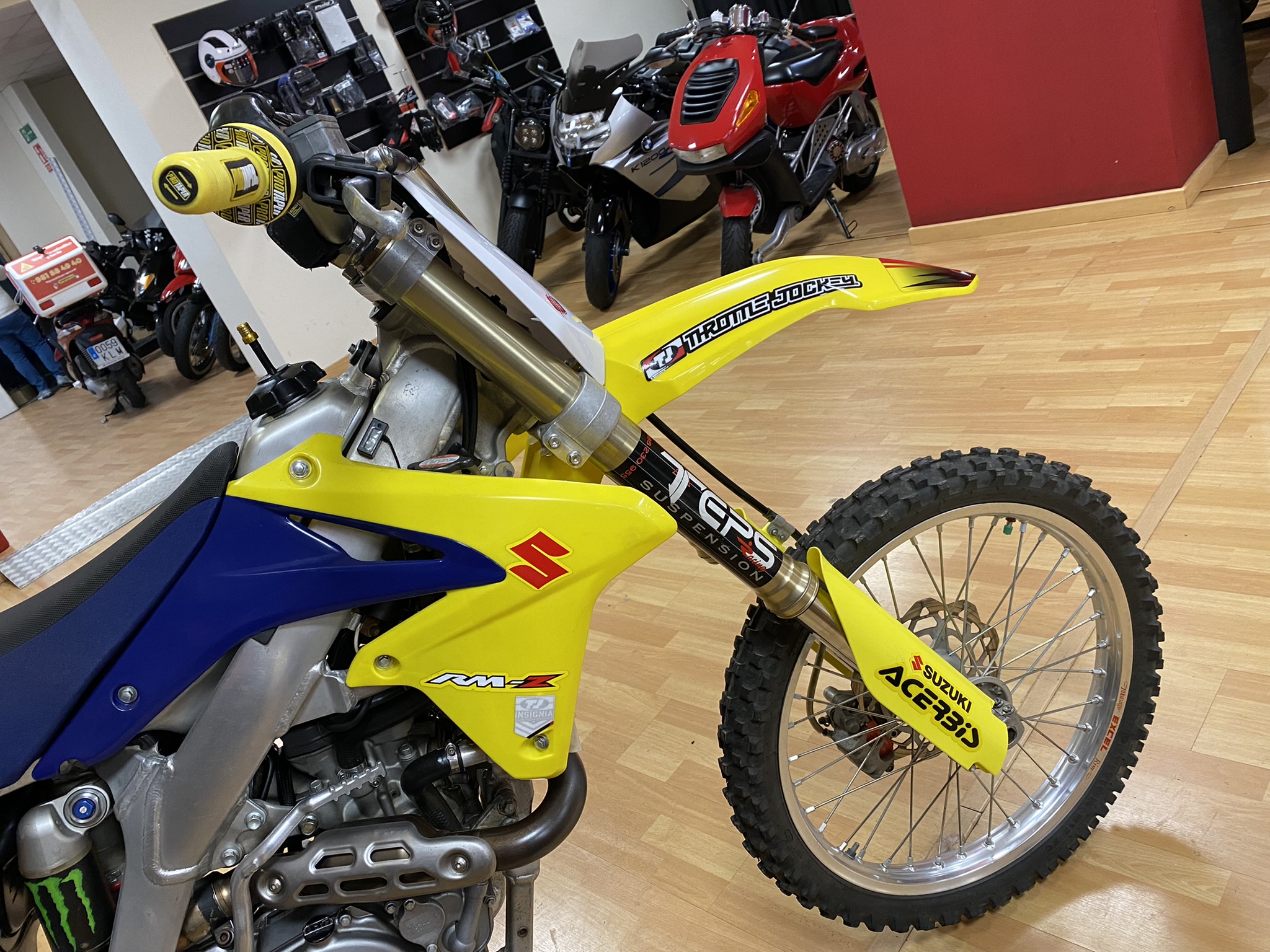 SUZUKI RM-Z 450 K8